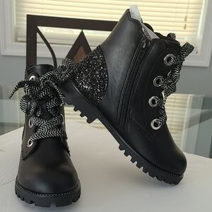 Girls Sparkle boots